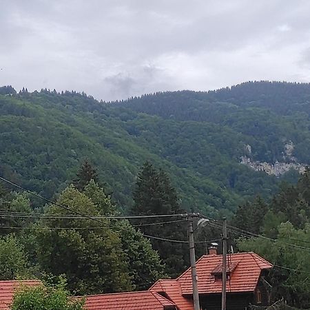 Penzion Smrekovica Ruzomberok Exteriör bild