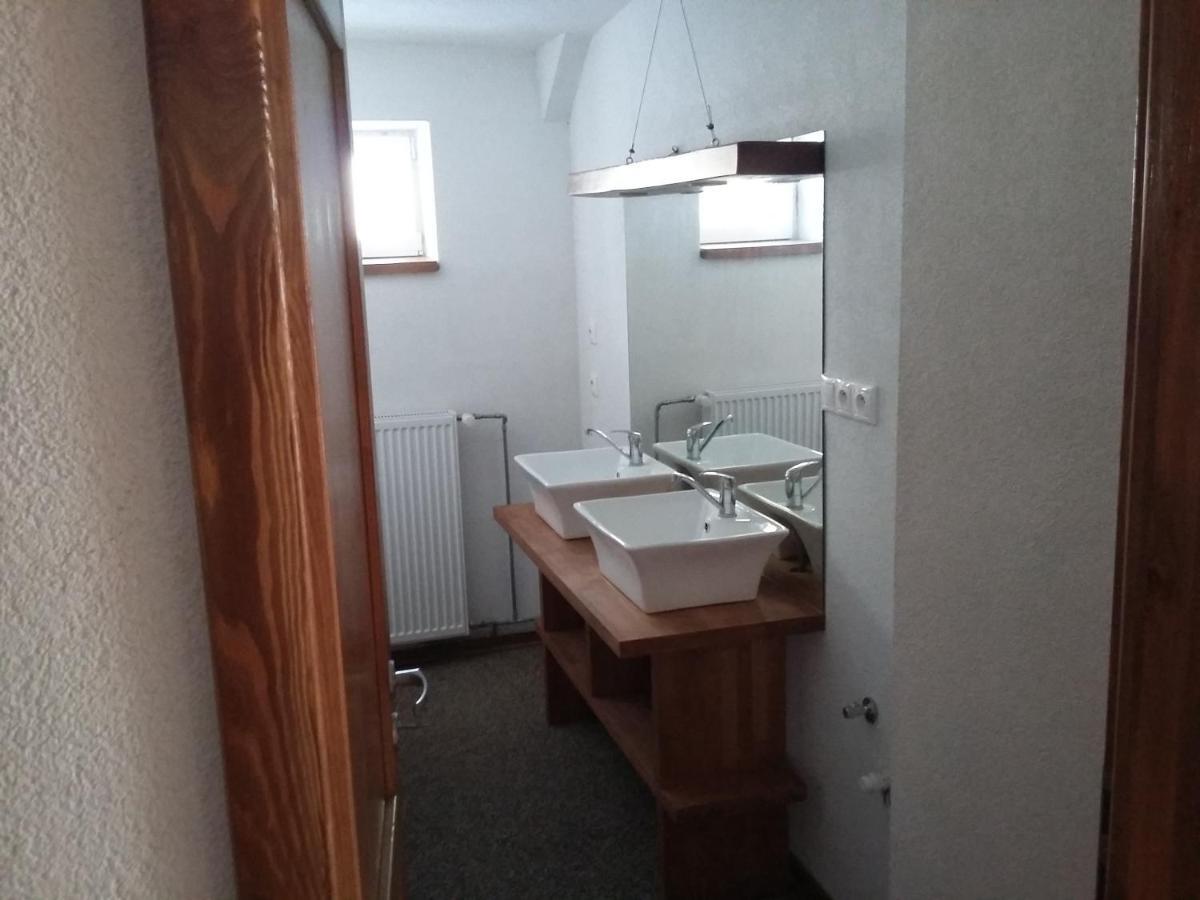 Penzion Smrekovica Ruzomberok Exteriör bild