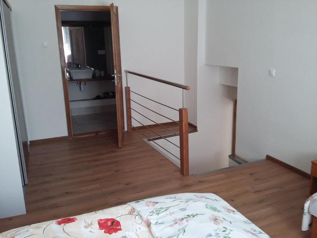 Penzion Smrekovica Ruzomberok Exteriör bild