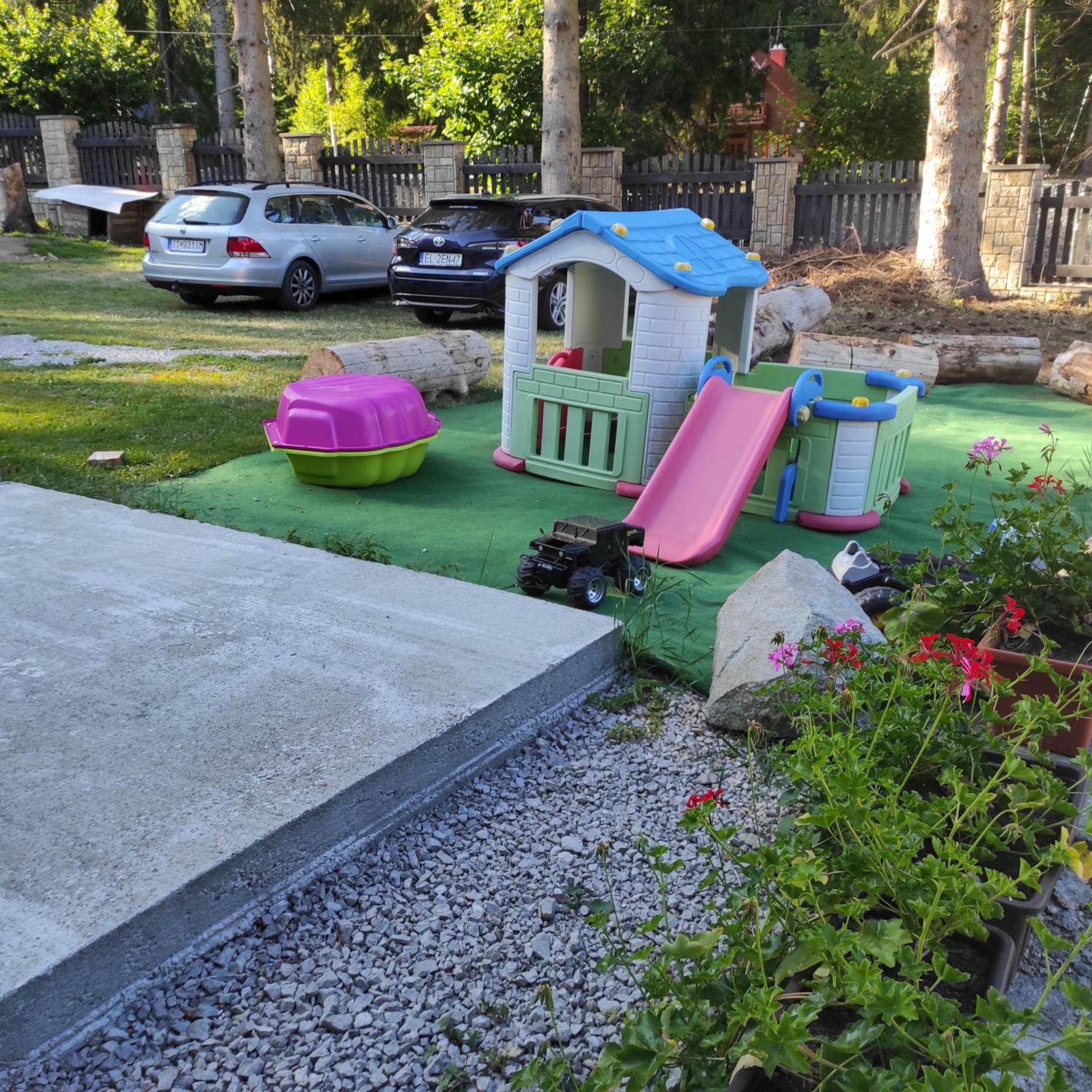 Penzion Smrekovica Ruzomberok Exteriör bild